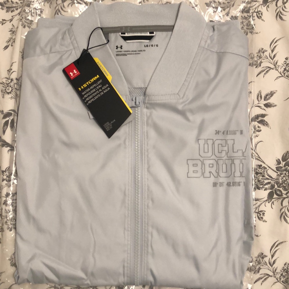 CUSTOM UA Unstoppable Bomber